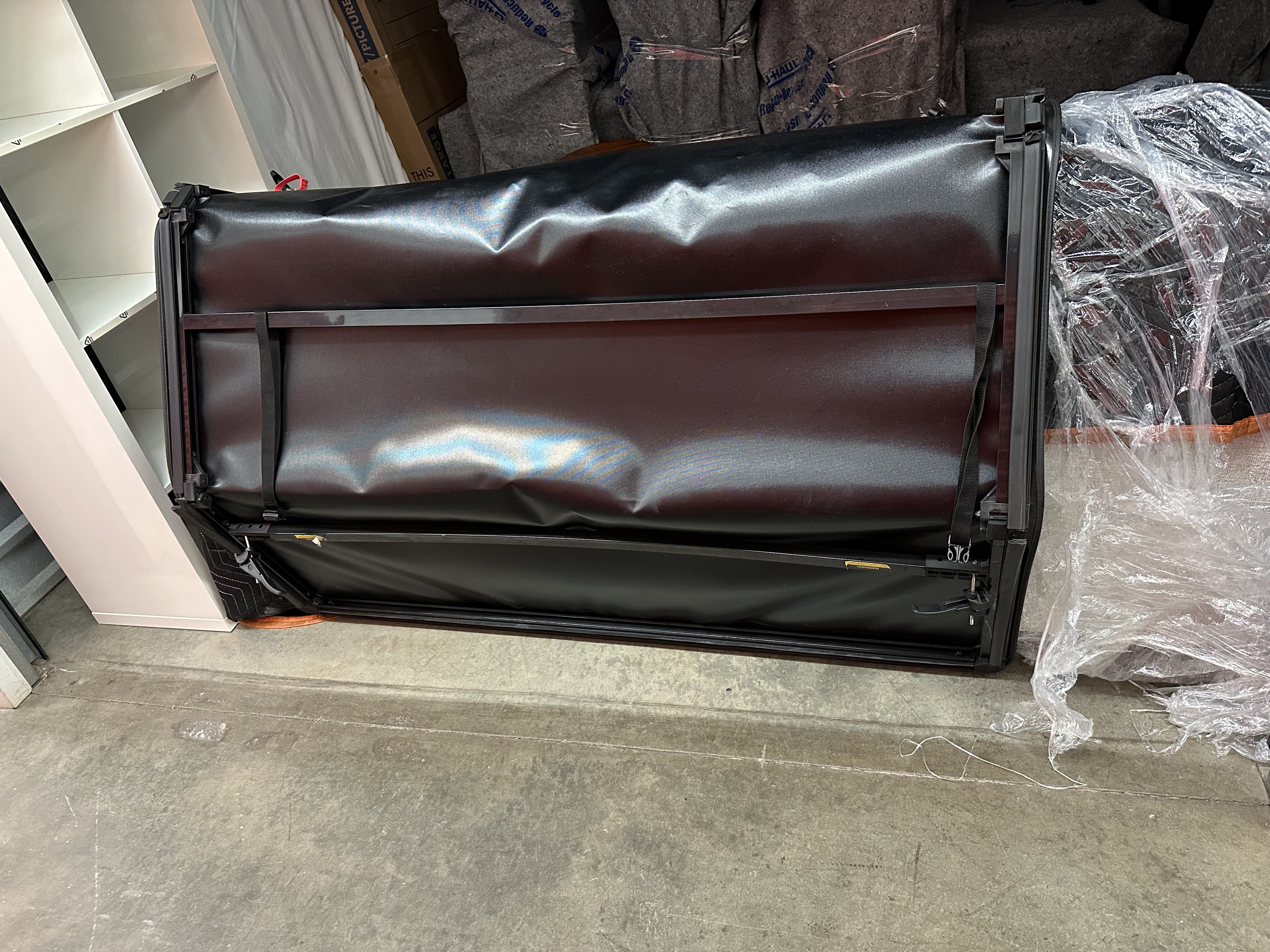 Jeep Gladiator Soft Tri-Fold Tonneau Cover – 5-ft Bed